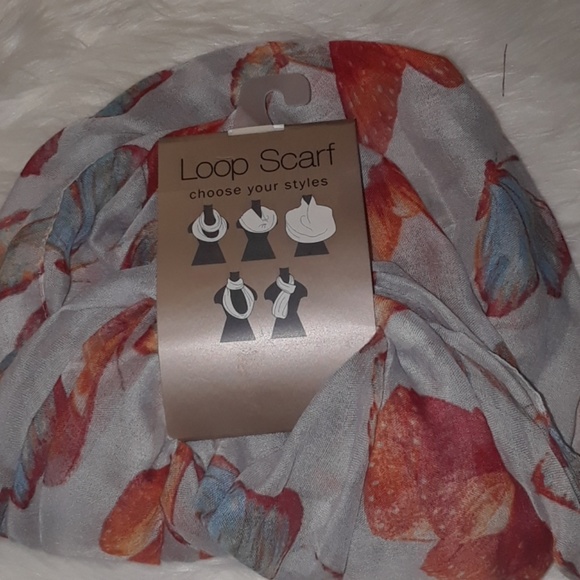 Loop Scarf - Picture 2 of 2